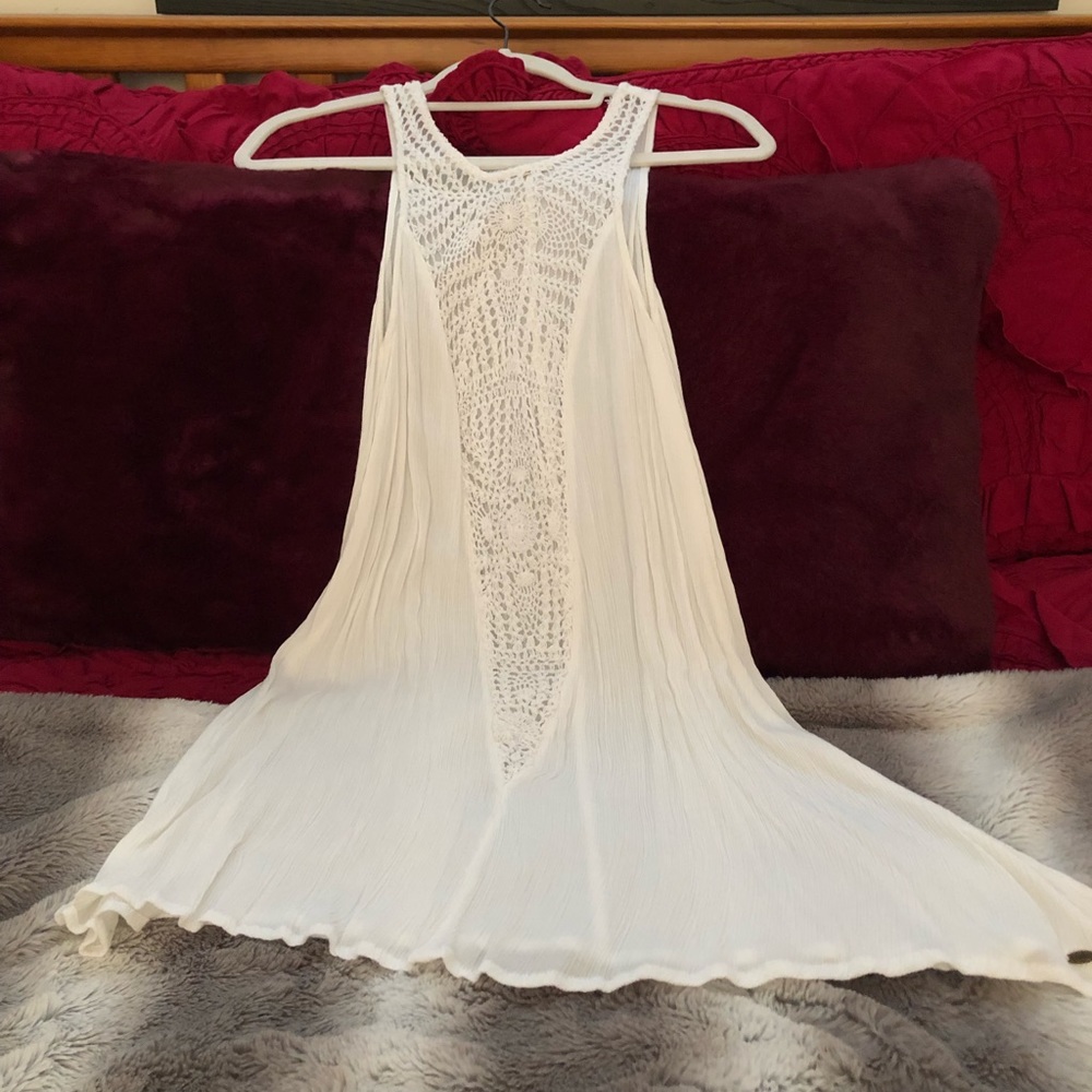 Adorable O’NEILL cover up dress